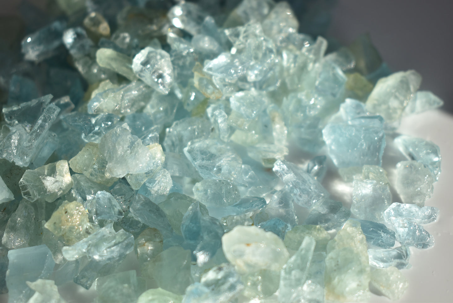Aquamarine raw chips 10g/bag