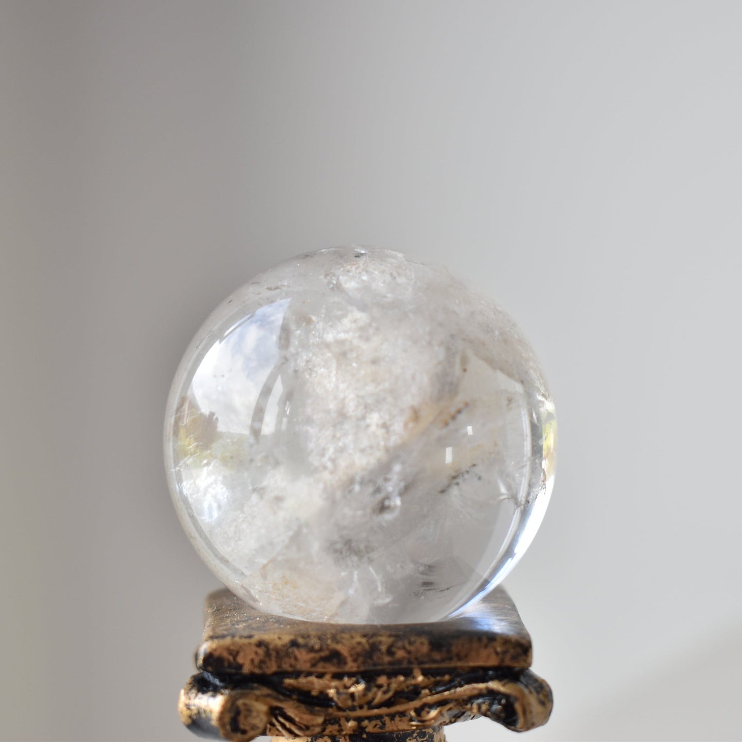 White Lodolite sphere with rainbow 42mm