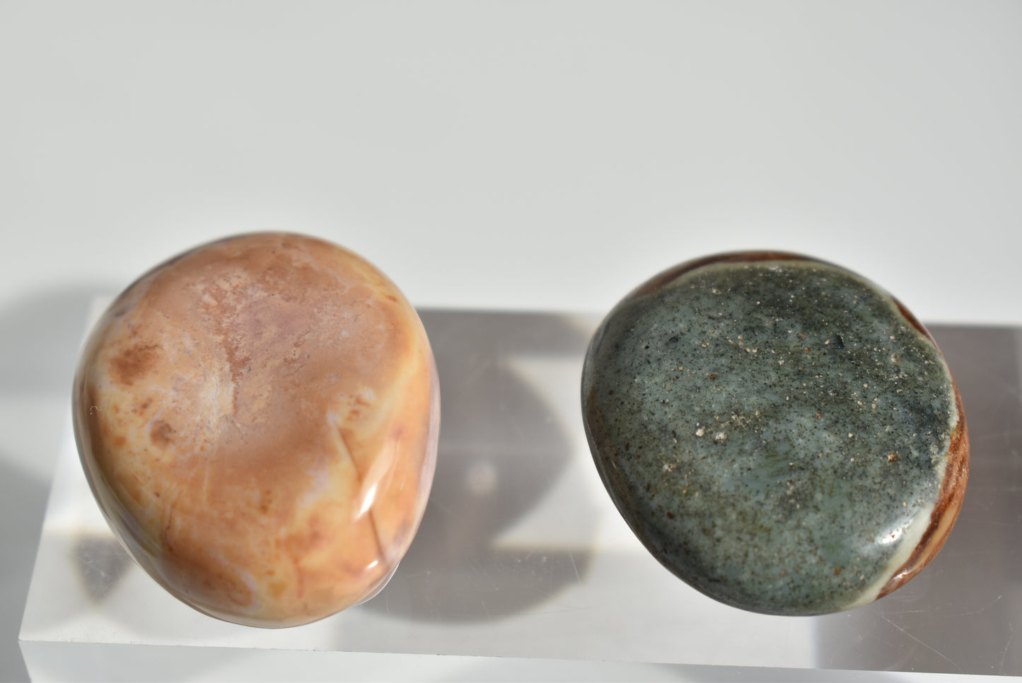 Polychrome Jasper baby Palmstone