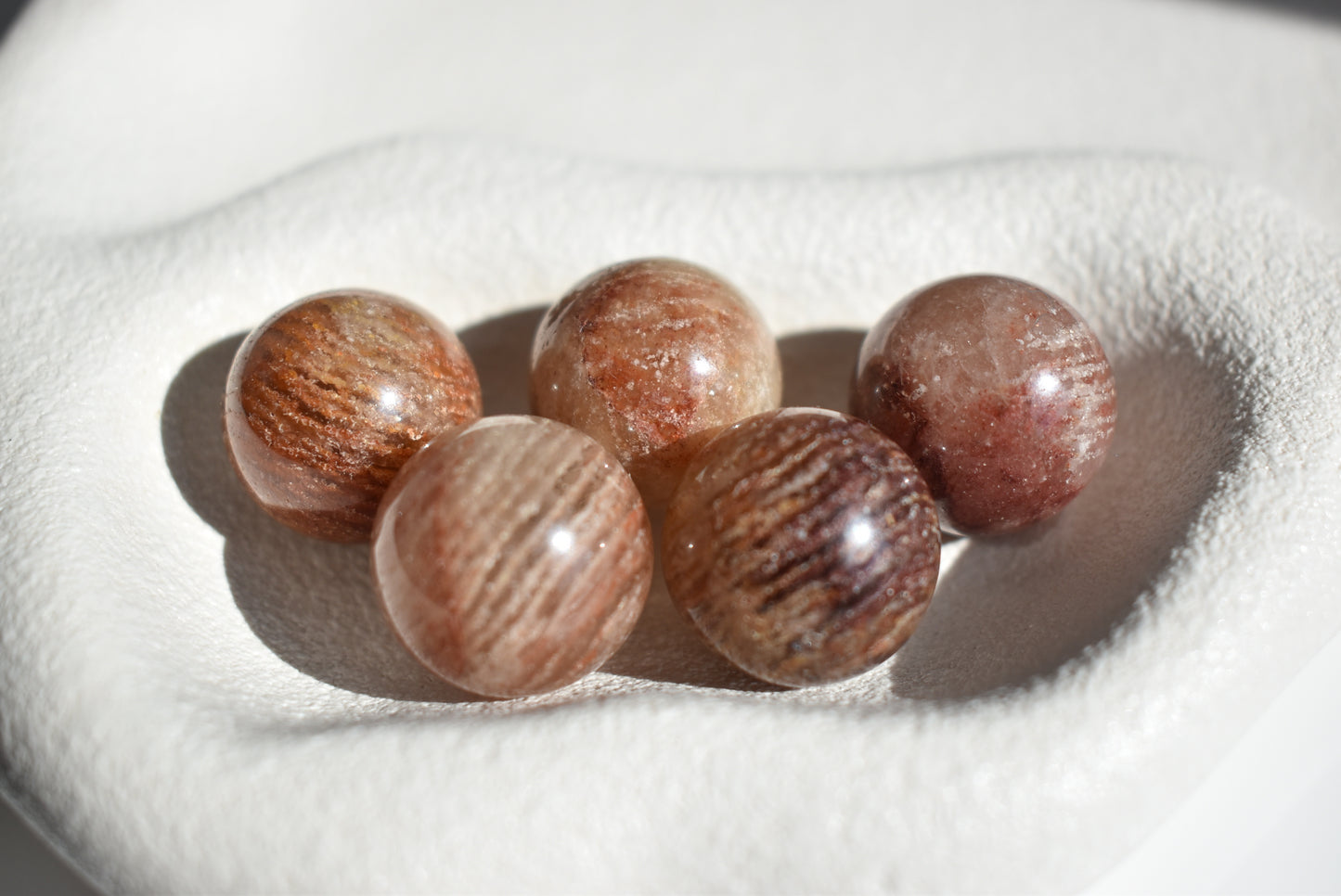 Thousand Layer Babay Garden Quartz( Lodolite) sphere 20mm