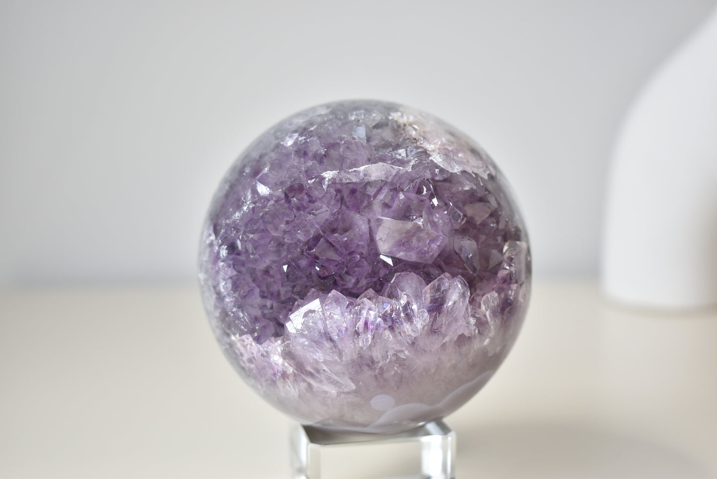 Lagre Amethyst Cluster Sphere 926g,89mm (video)