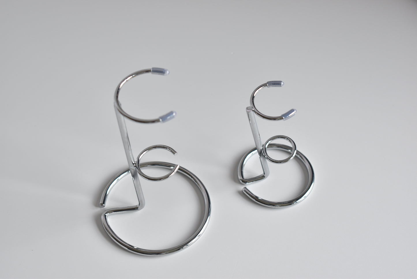 Wands Silver Metal Stand