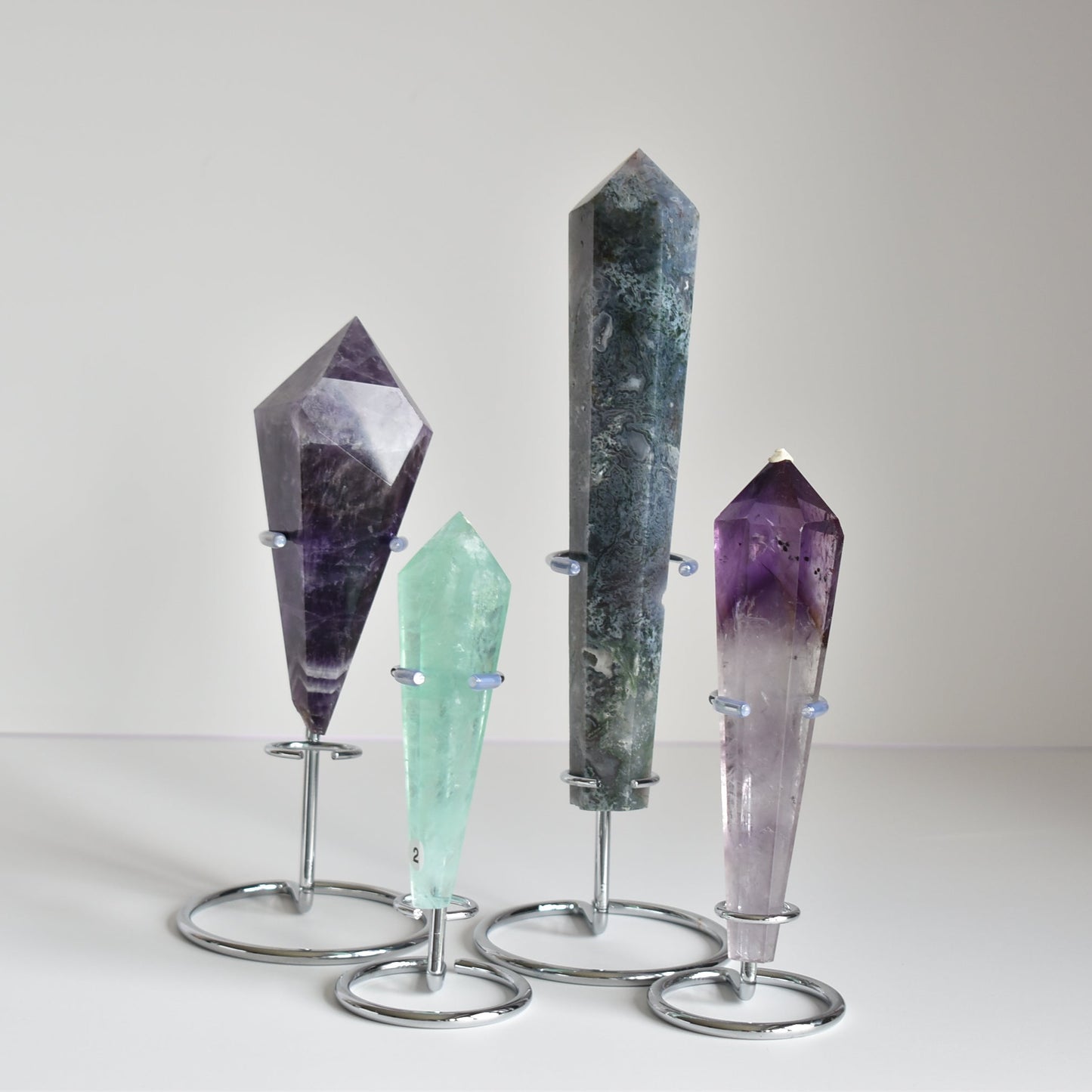 Wands Silver Metal Stand