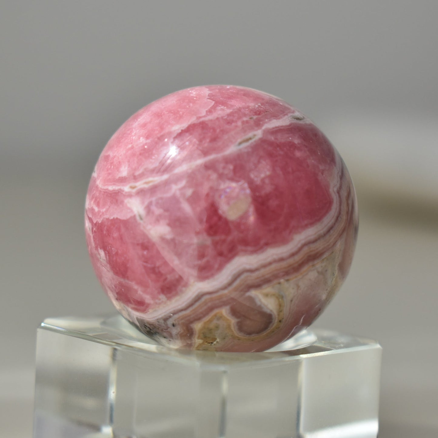 Rhodochrosite Sphere 35mm (video)