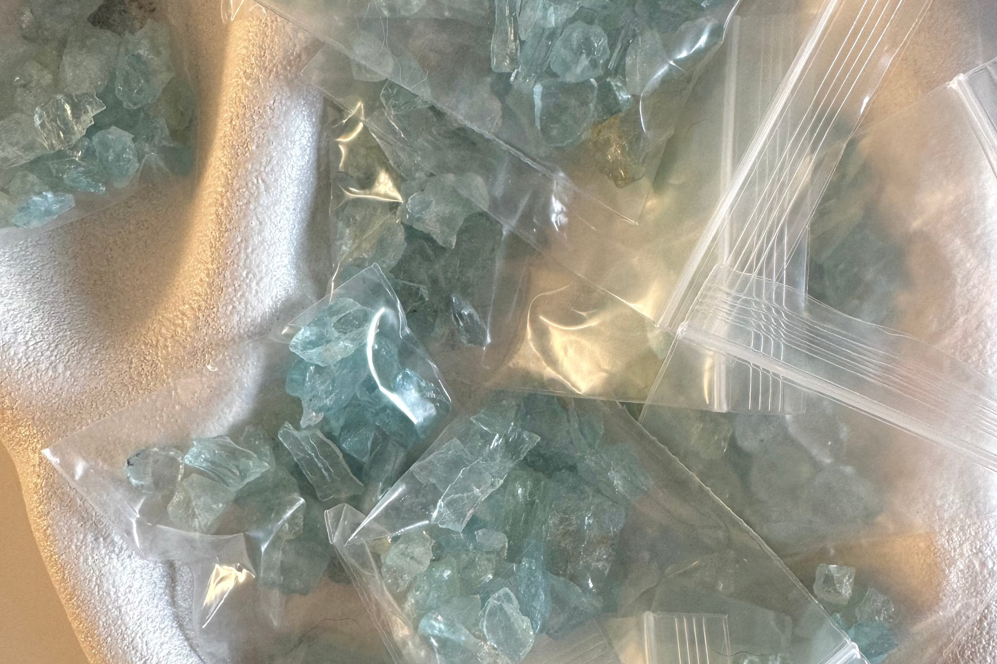 Aquamarine raw chips 10g/bag