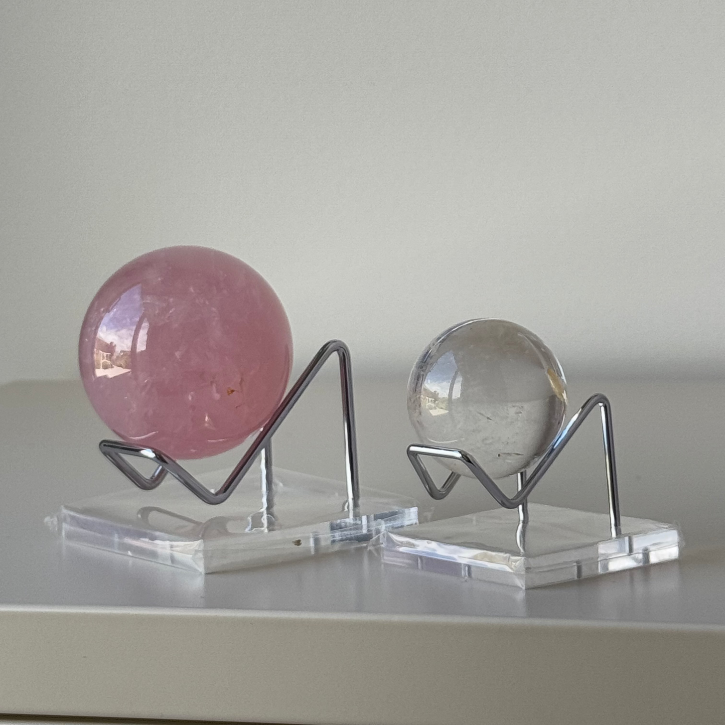Silver Metal and Acrylic Crystal Display Stand Holder