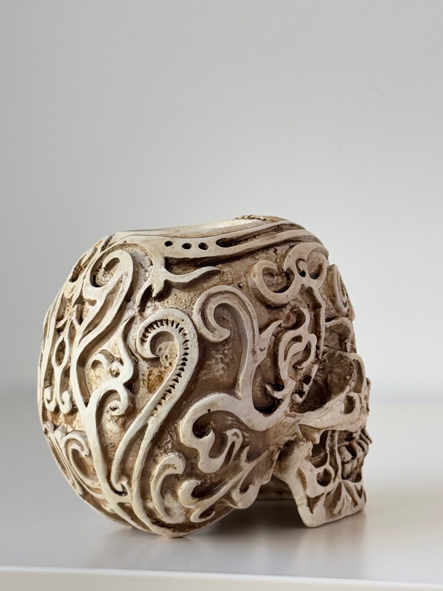 Skull Large Sphere Holder