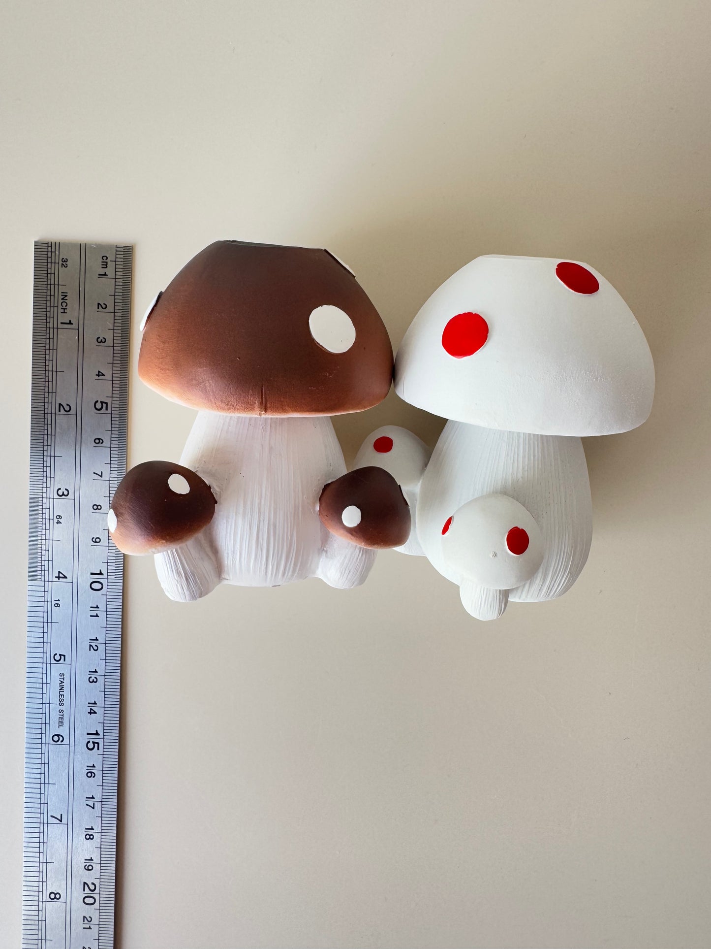 Mushroom Sphere Holder