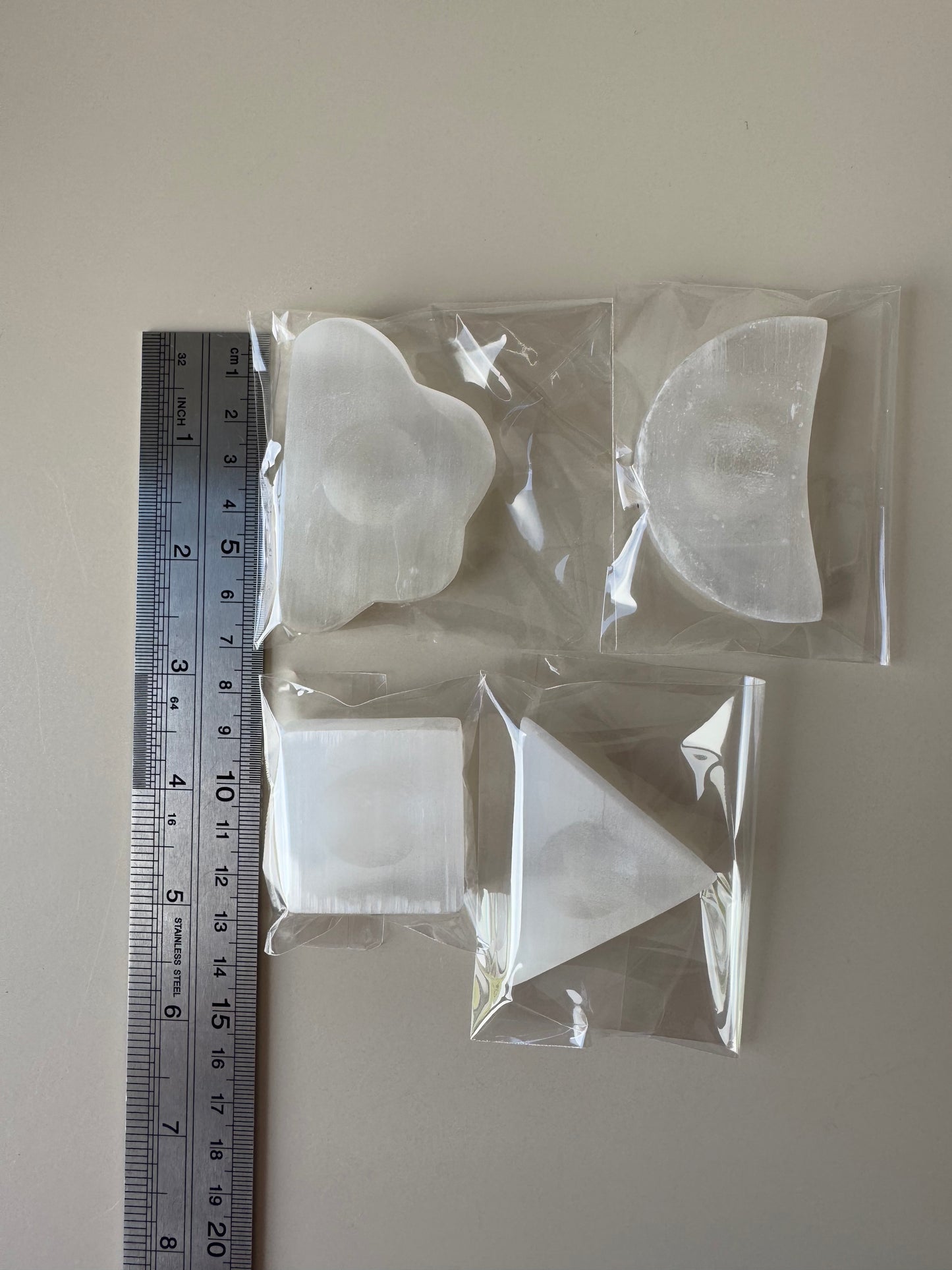 Selenite Sphere Holder