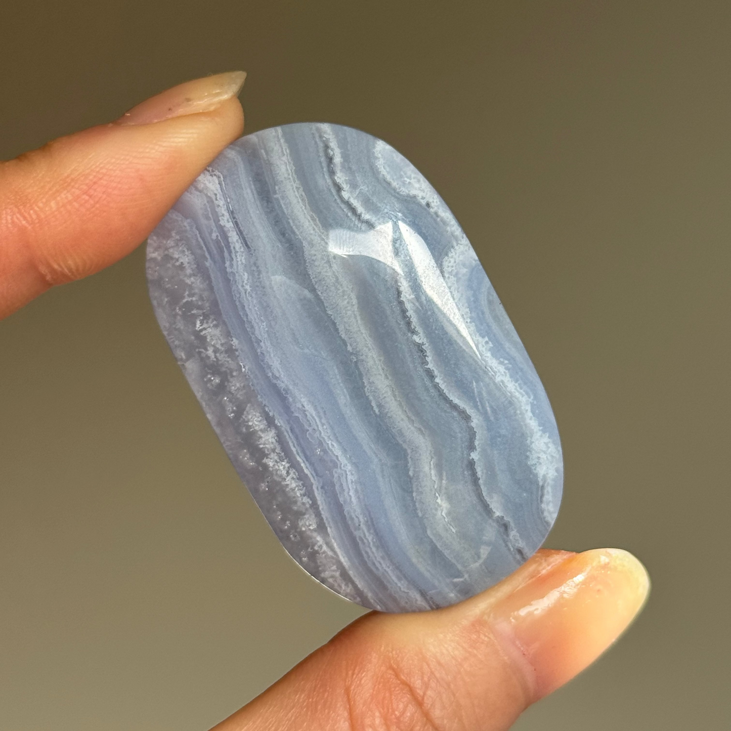 Druzy Blue Lace Agate Palm Stone