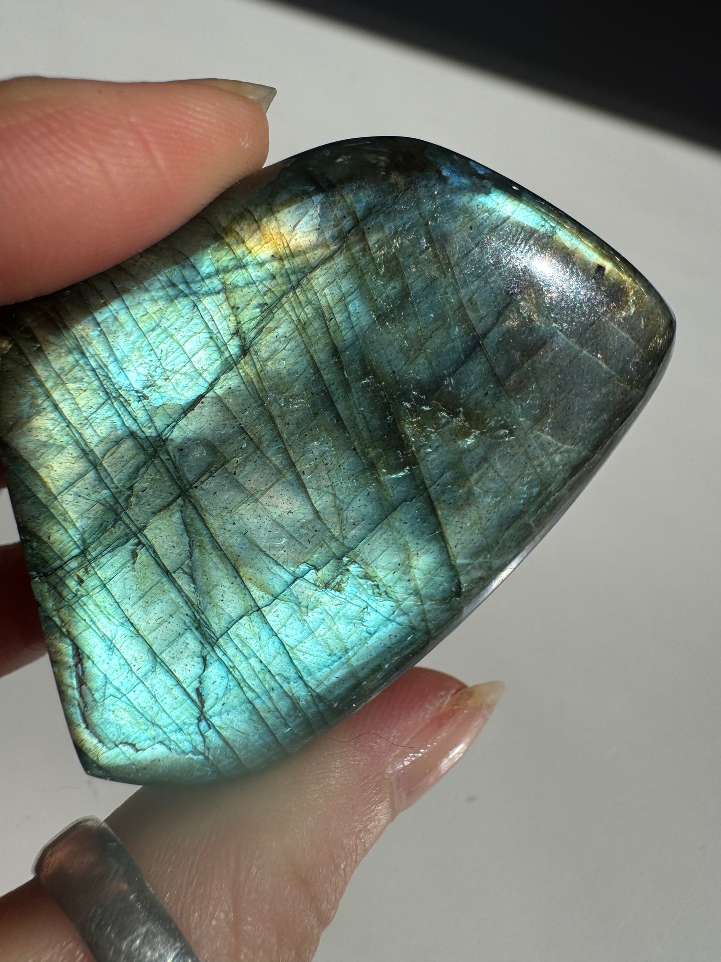 Labradorite Freeform 72g (wobbly)