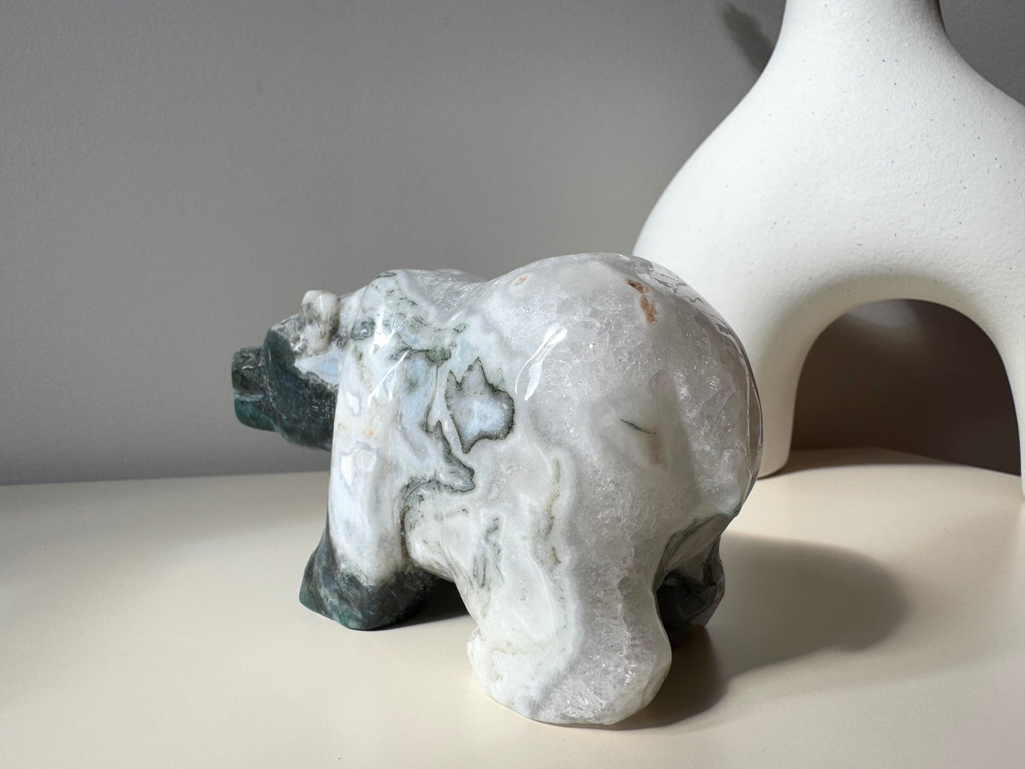 Moss Agate Polar Bear (large) 612g