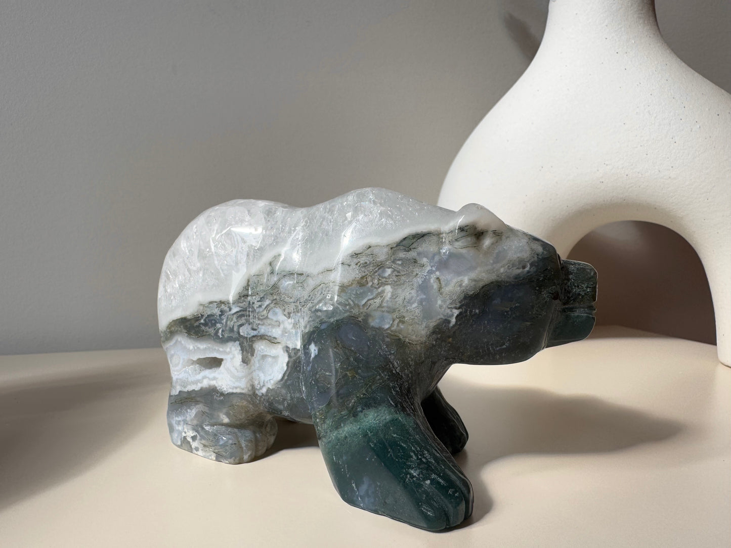 Moss Agate Polar Bear (large) 612g