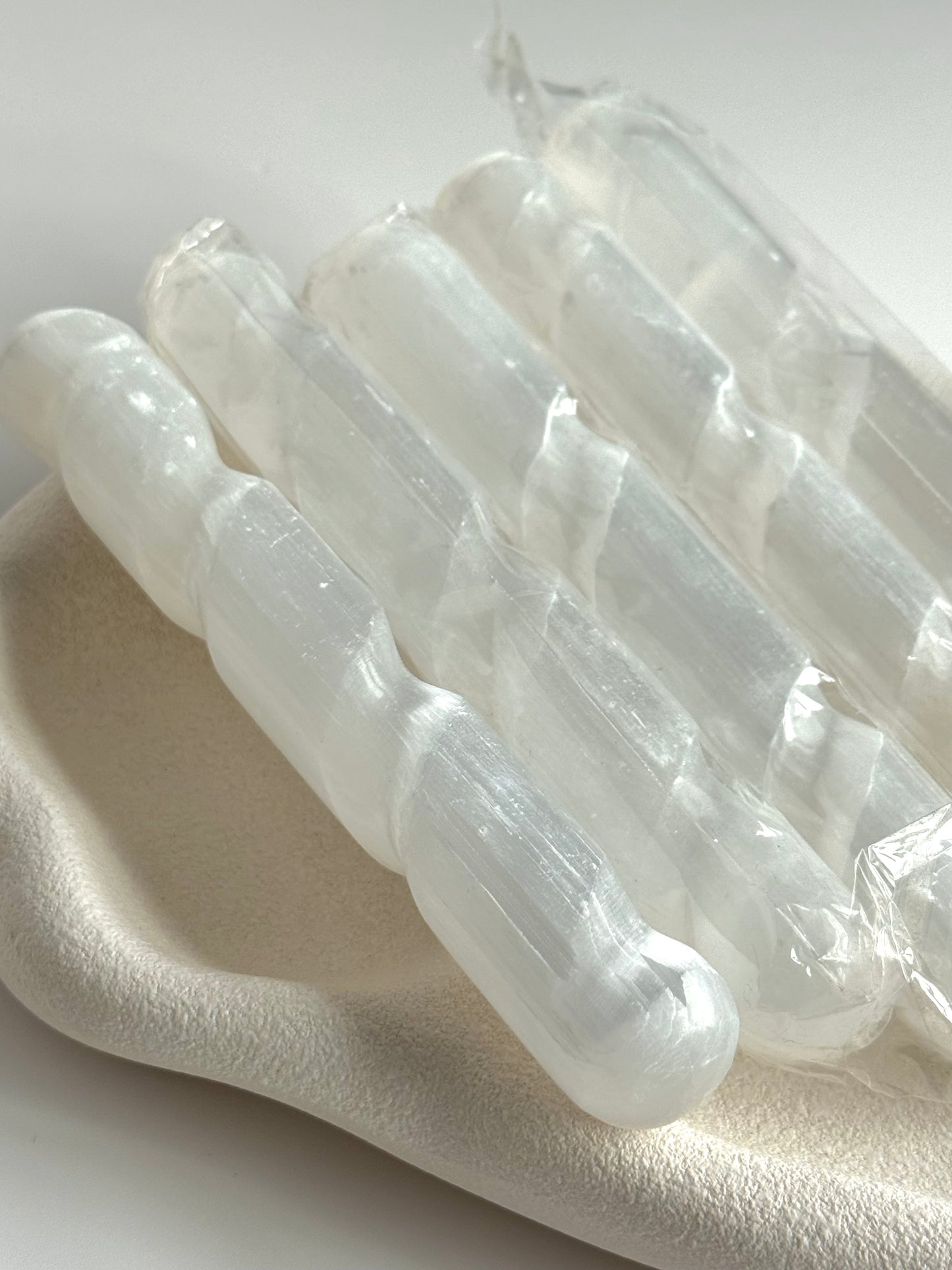 Selenite twisted stick (15mm)