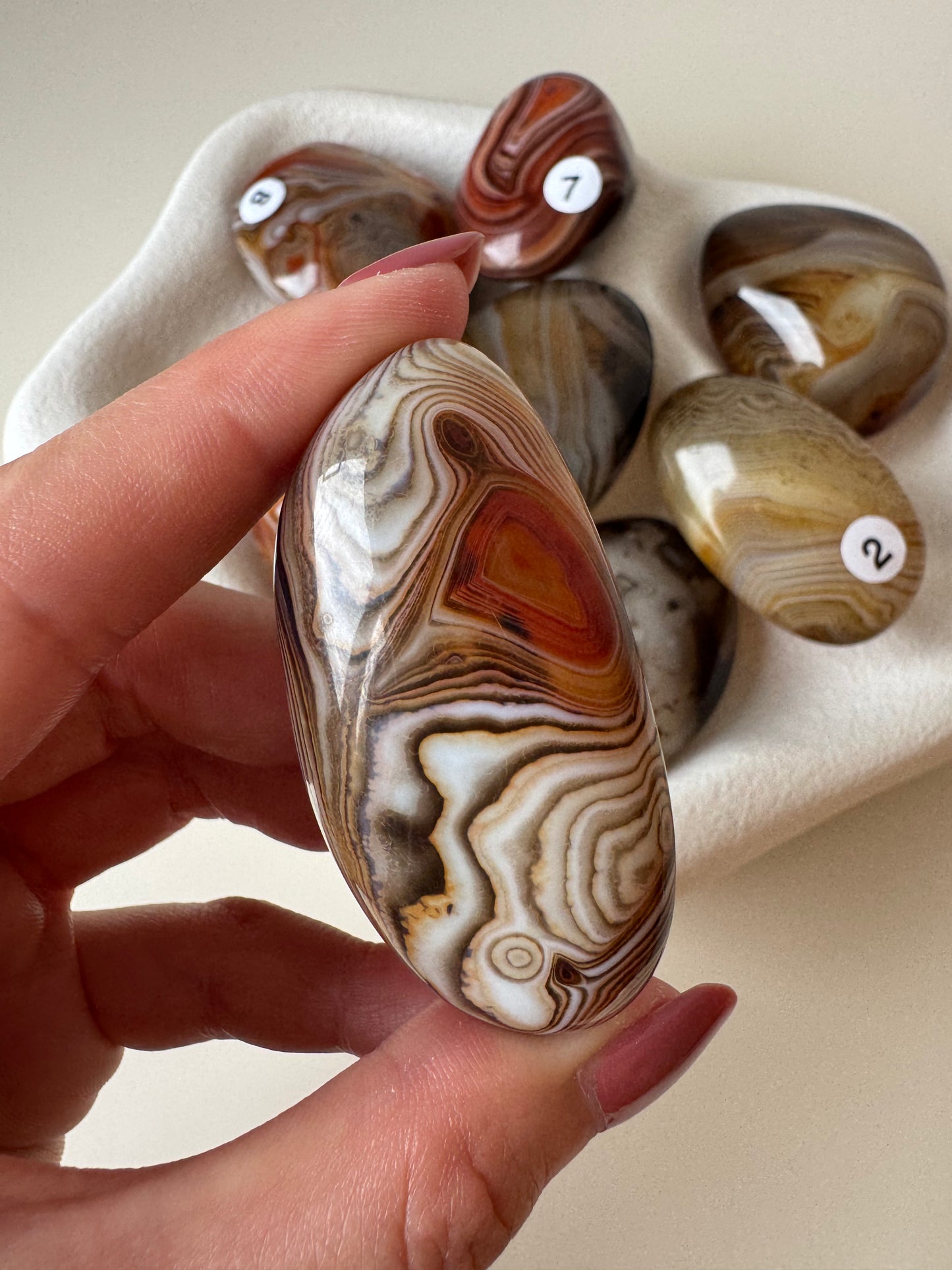 Sardonyx Carnelian Palm Stone (Madagascar)