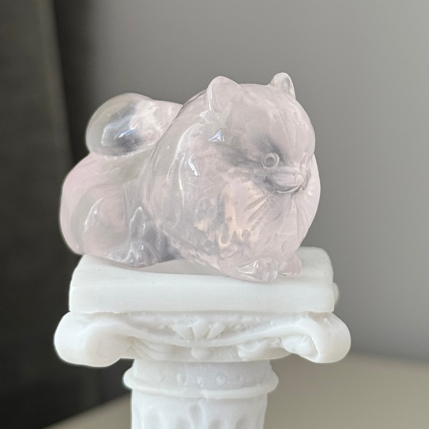 HG Rose Quartz Pomeranian Carving