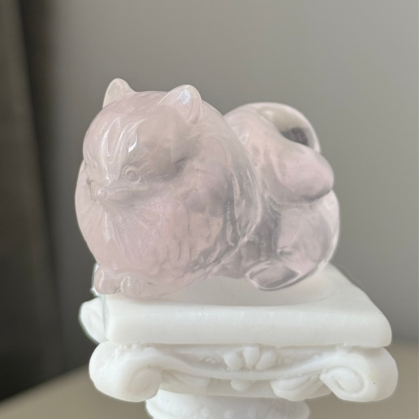 HG Rose Quartz Pomeranian Carving