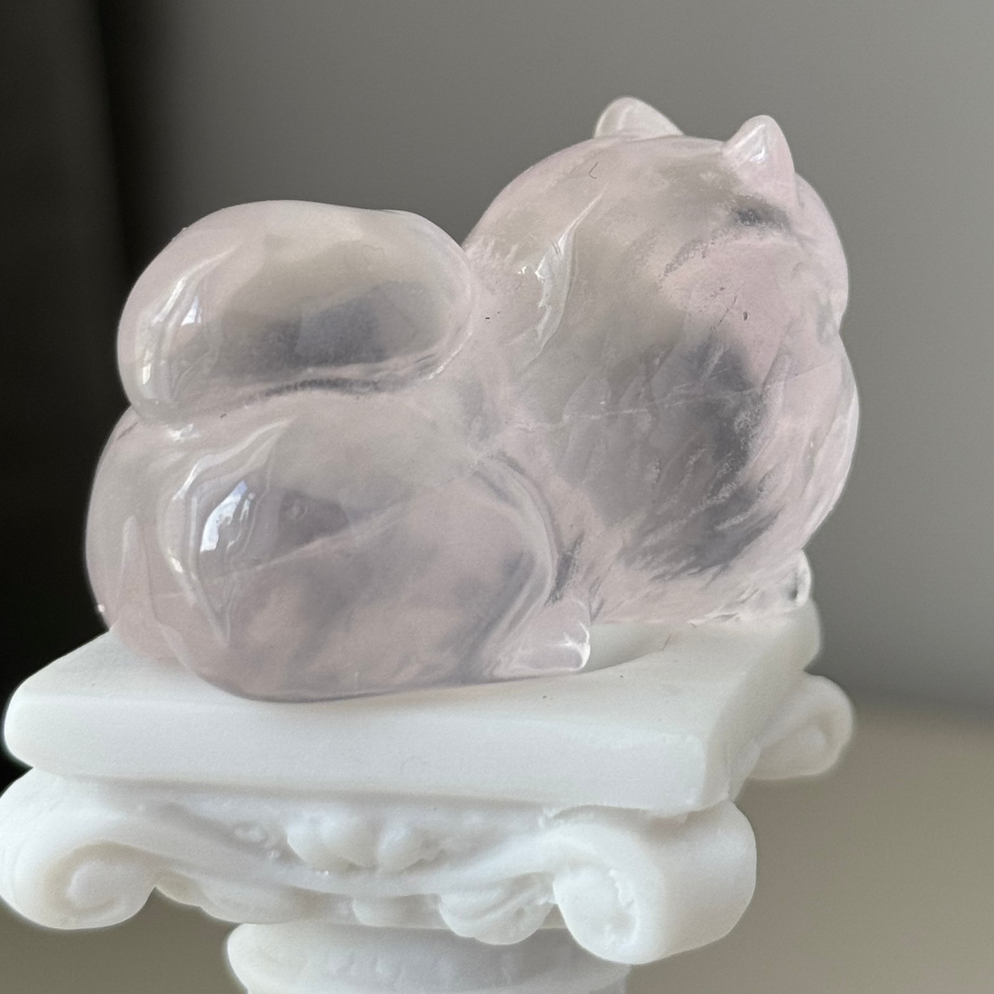 HG Rose Quartz Pomeranian Carving
