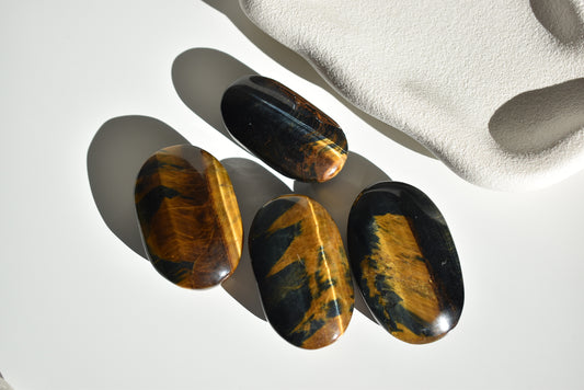 Blue Yellow Tigers Eye Palm Stone | Confidence