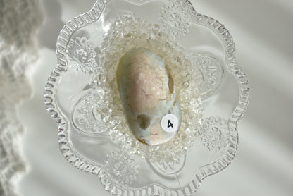 Creamy Green Flower Agate Palm Stone #4