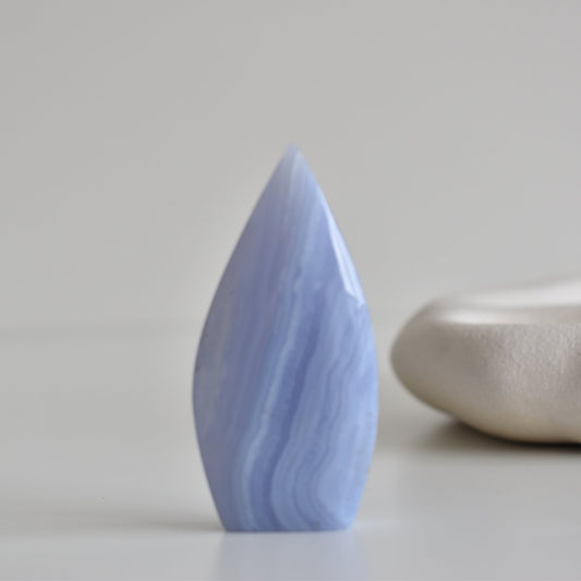 Druzy Blue Lace Agate Flame