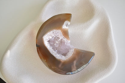 Amethyst Agate Moon