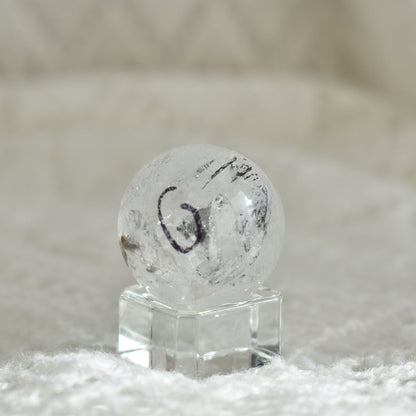 Enhydro Quartz Sphere (water bubble)  32mm