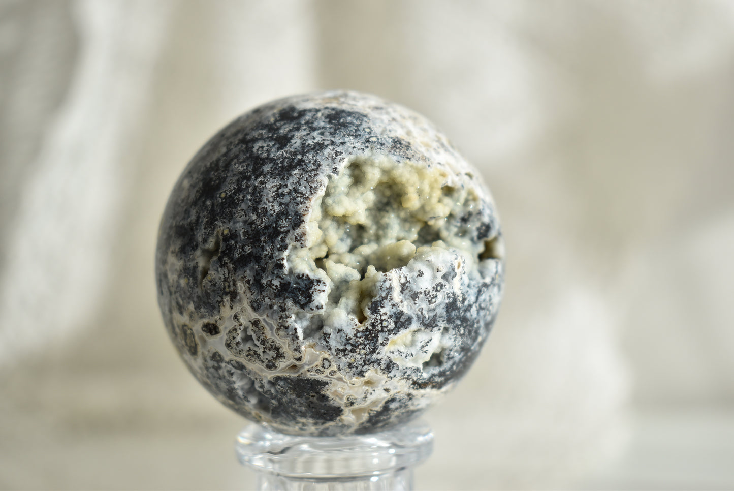 Sugar druzy Ocean Jasper Sphere 6.2cm