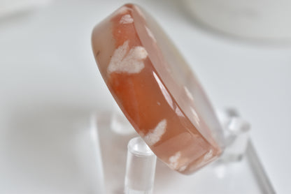 Round Red Flower Agate Plate