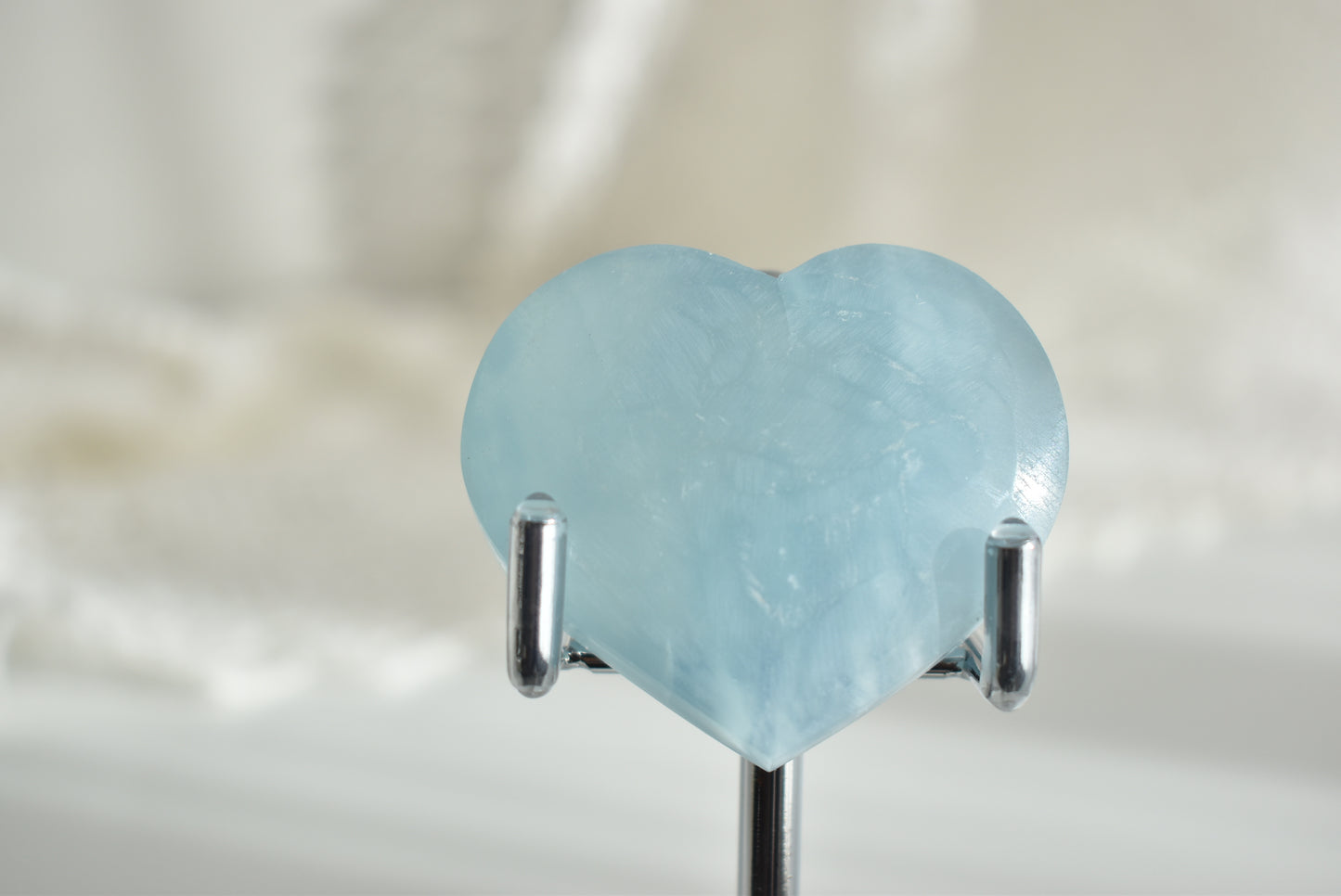 Large Aquamarine Heart (matte finish）