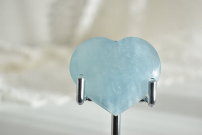 Large Aquamarine Heart (matte finish）