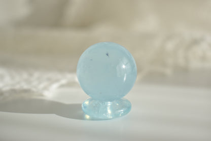 Aquamarine with Black Hematite 2.5cm