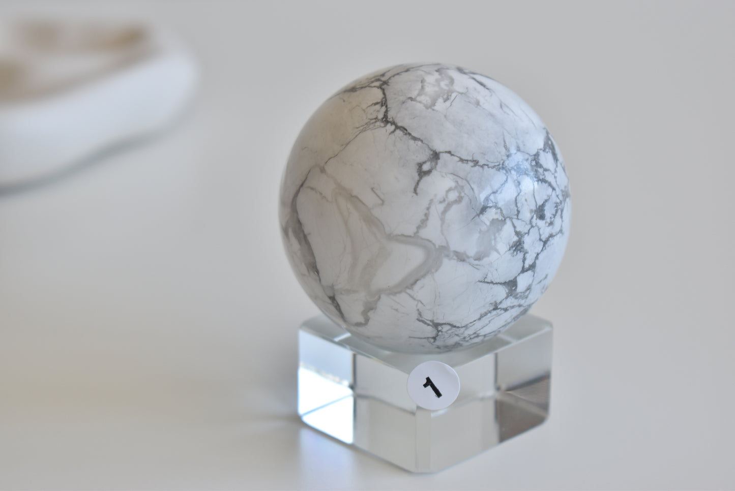 58mm Howlite Sphere #1