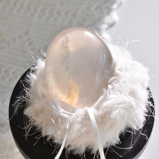 Asterism Girasol Quartz Palmstone