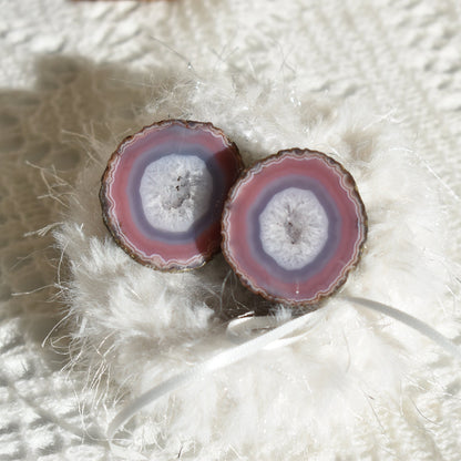 Zhanguo Agate Geodes with Customised stand