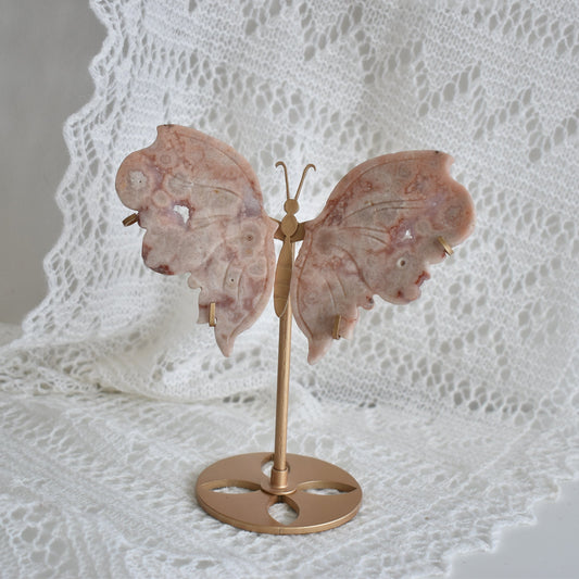 Pink Amethyst Butterfly on Stand （medium）