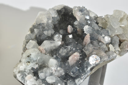 Apophyllite with Red Heulandite