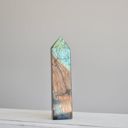 Labradorite Point 16cm