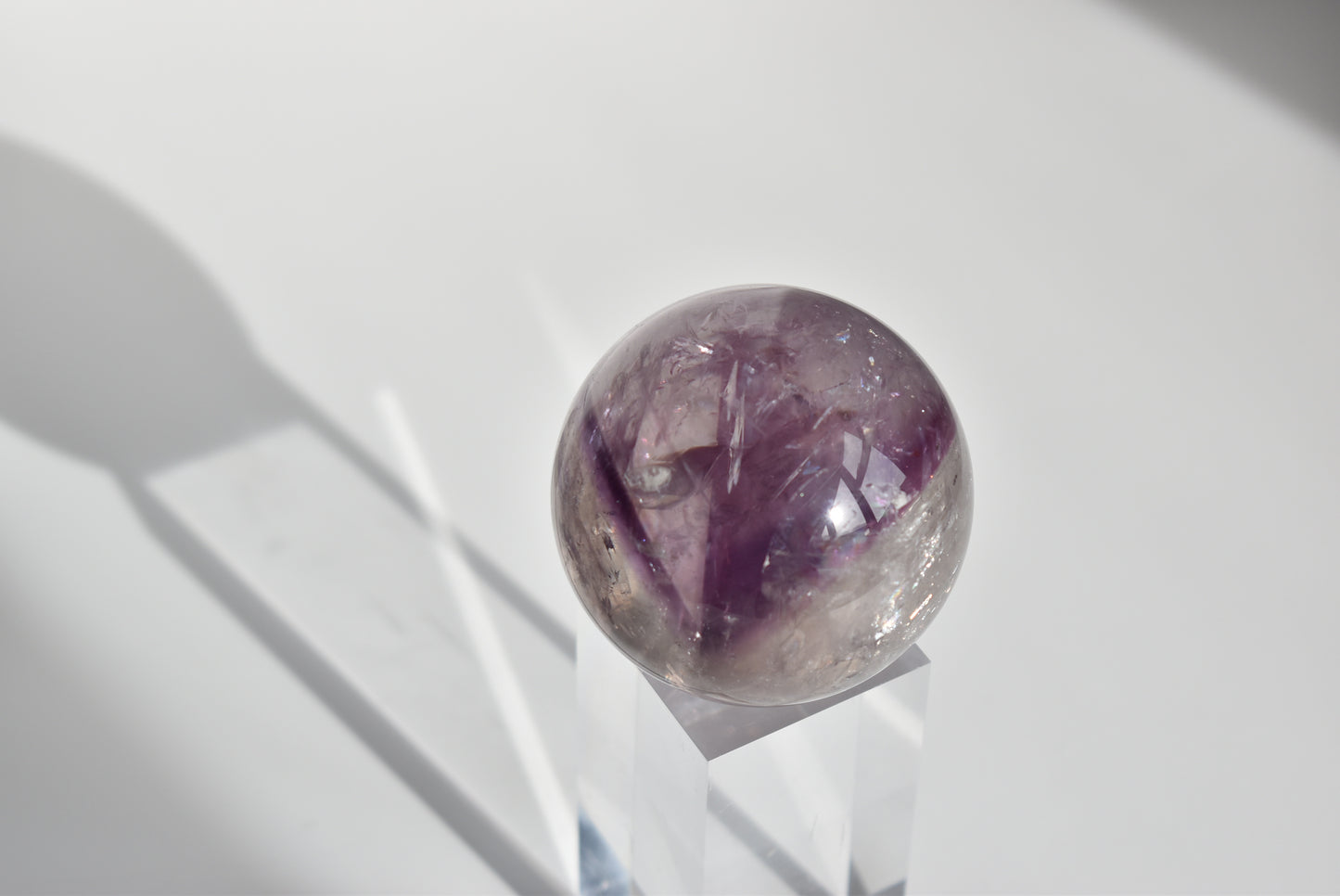 Phantom Amethyst Sphere 62mm (rainbow）