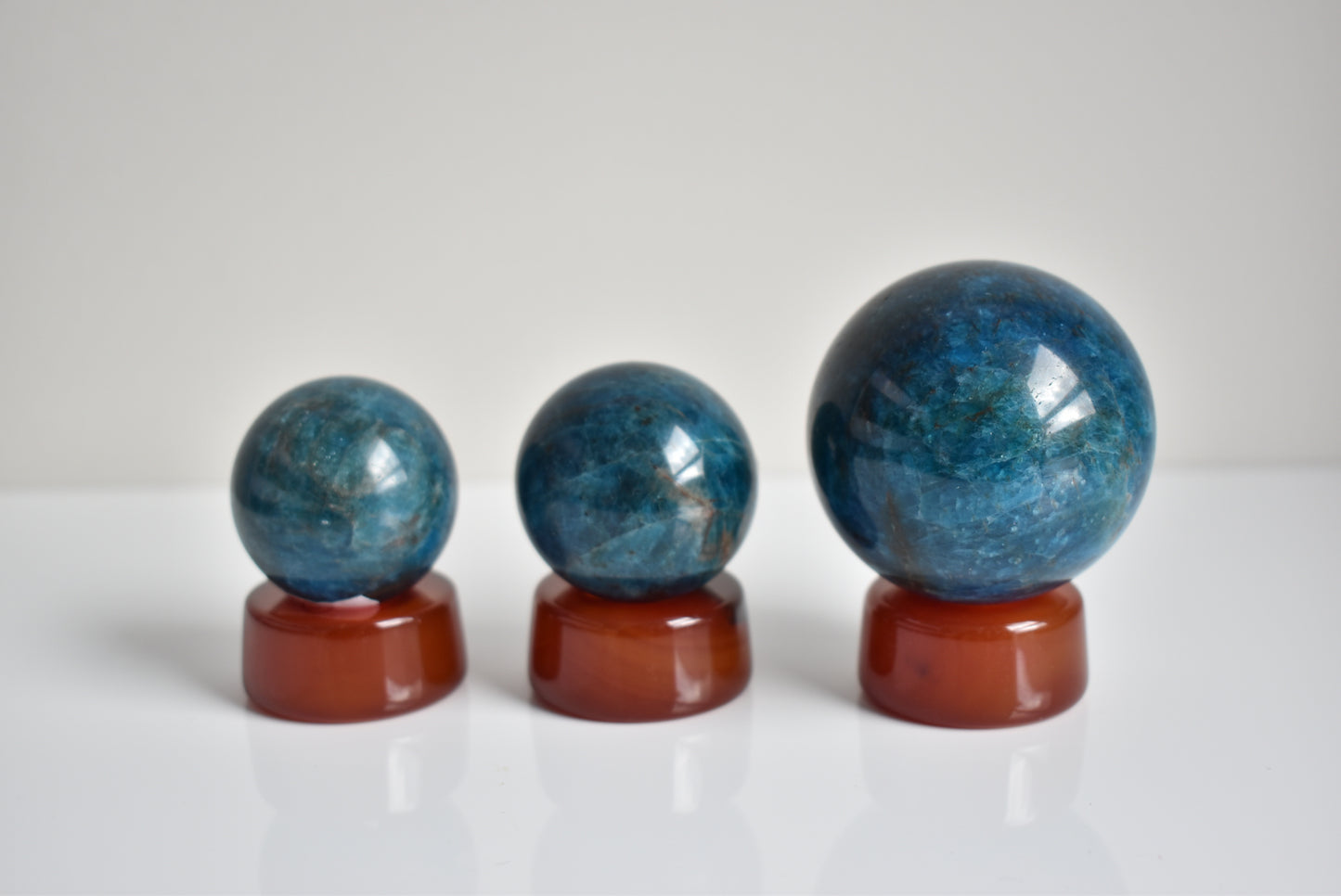 Agate Sphere Holder
