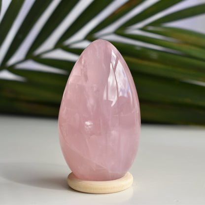 HG Rose Quartz Egg with Asterism (Video)