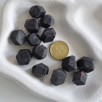Dodecahedron Garnet