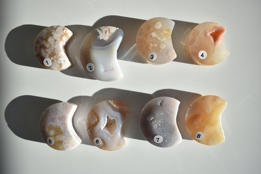 Blossom Flower Agate Moon
