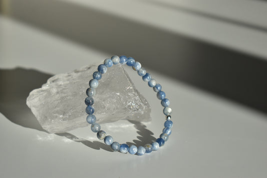 Blue kyanite  Bracelet 6mm