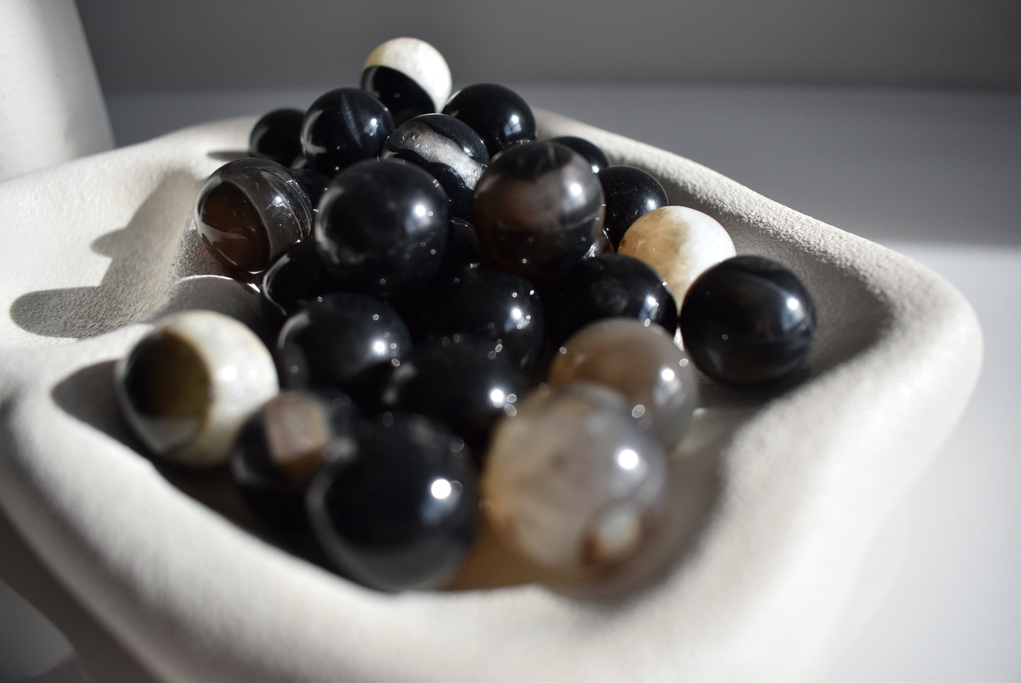 Baby black Agate sphere 20mm