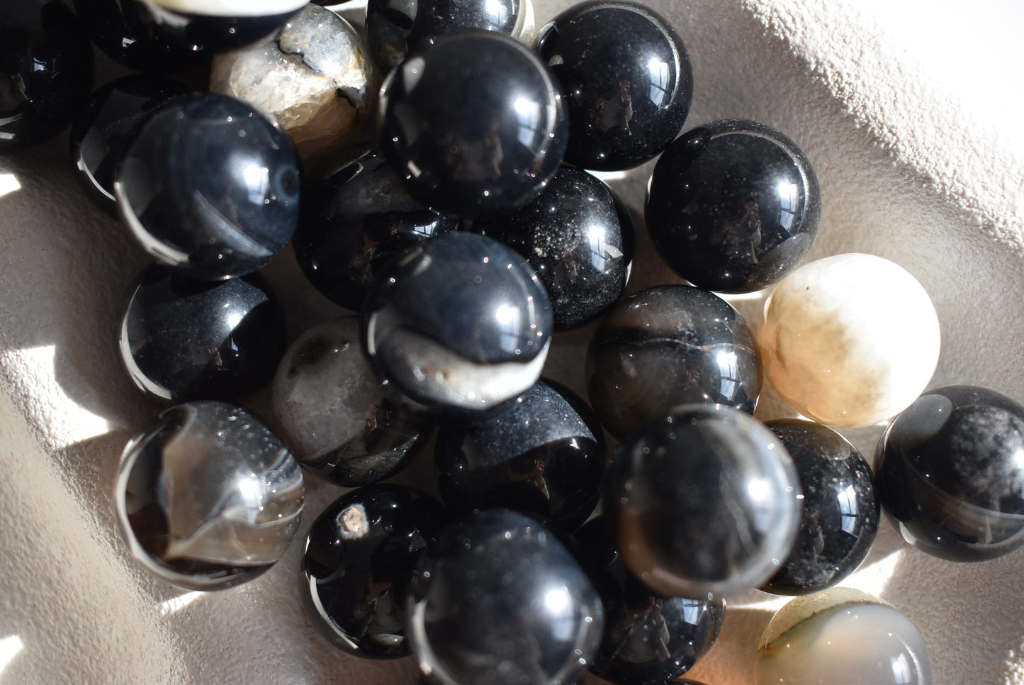 Baby black Agate sphere 20mm