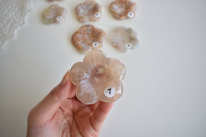 Flower Agate Flower (Sphere Stand)