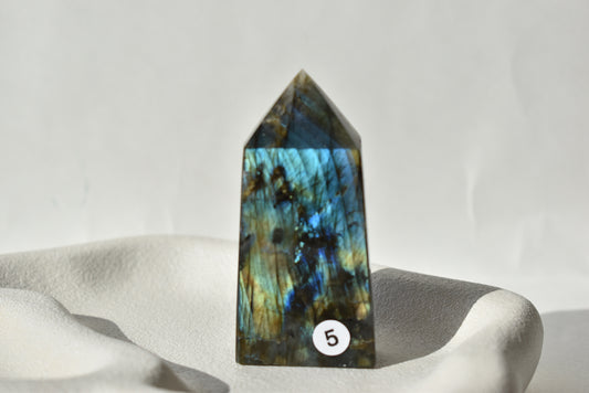 HG Labradorite Points #5  (video)