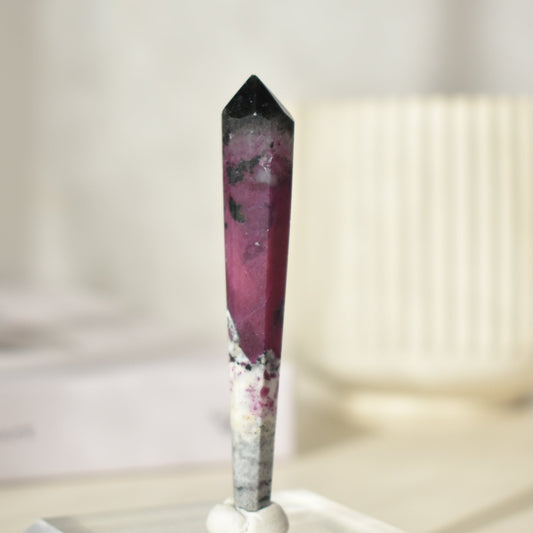 HG Natural Ruby Wand (UV light video)