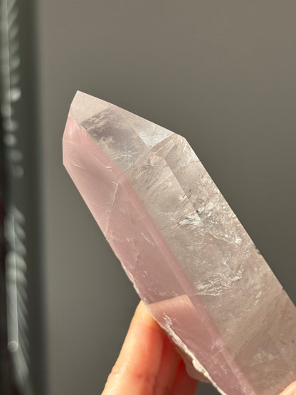Rare Statement Pink Lithium Point